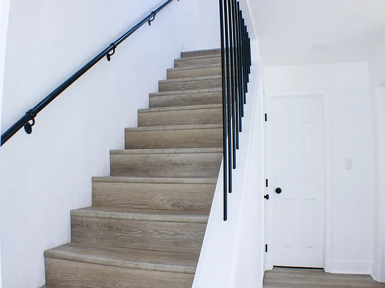 4176 Brewster Rd #B — Photo 7