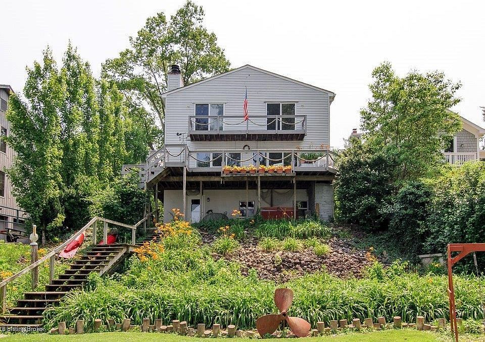 2700 Belknap Beach Rd-32
