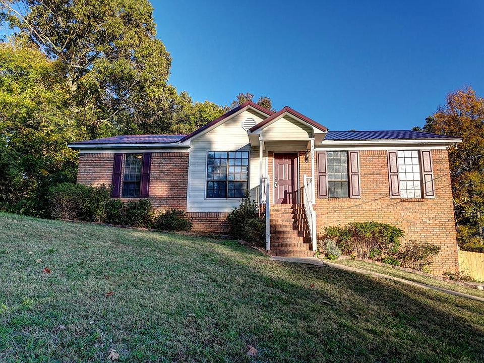 1st image of 4017 Leigh Ln