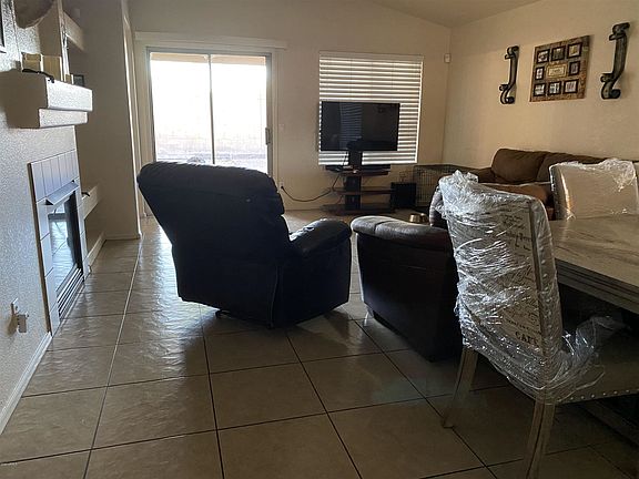 5th image of 6780 W Gardenia Ave