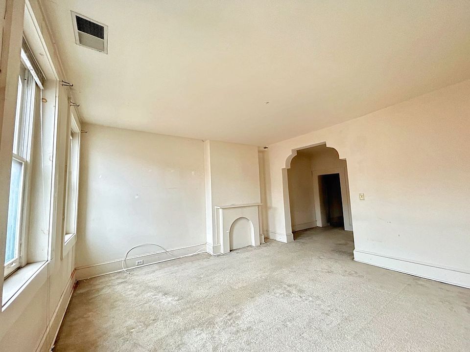 1st image of 1808 Saint Paul St #1812