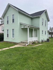 65 E North St, Newark, OH, 43055