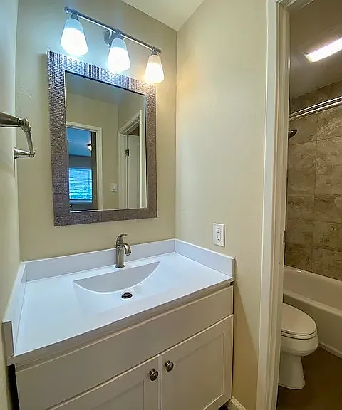 300 Oxford Way #4 — Photo 6