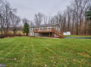 529 Mountain Rd, Boiling Springs, PA 17007