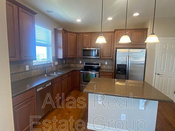 5th image of 423 N De Gaulle Ct