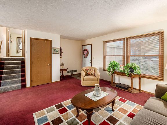 4th image of 5657 Andrea Ln