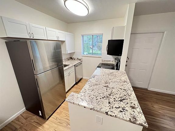 4th image of 306 E Ocean Ave APT 108