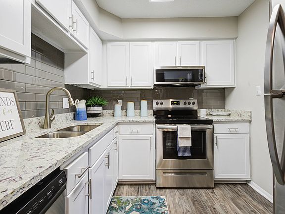 Summerville Station-2