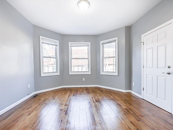 4th image of 342 Sanford Ave Floor 1