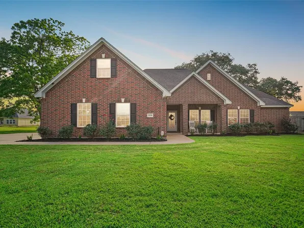 2538 Lakeside Drive, West Columbia, TX 77486