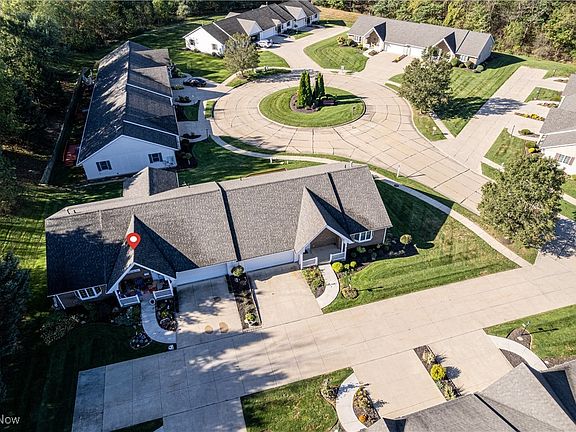 3rd image of 277 Park Place Dr
