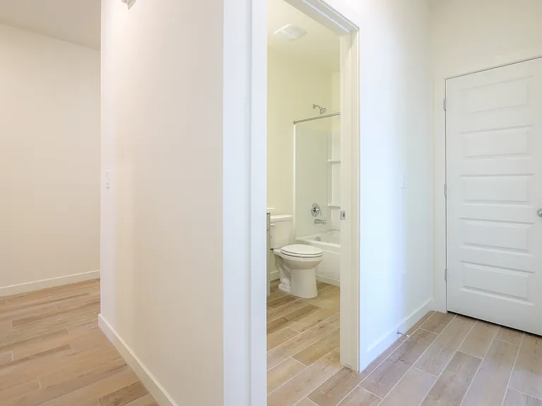 40285 W Chambers Ave — Photo 10