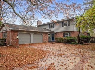 2508 W Twickingham Dr, Muncie, IN