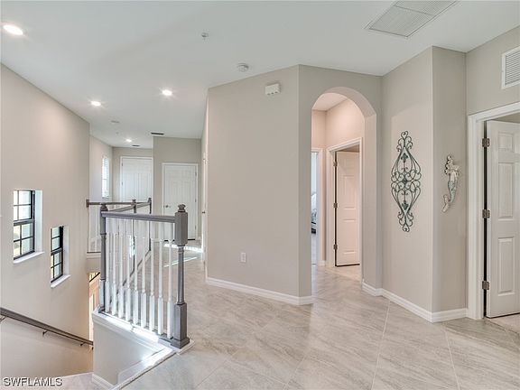 5th image of 10520 Casella Way Unit 201
