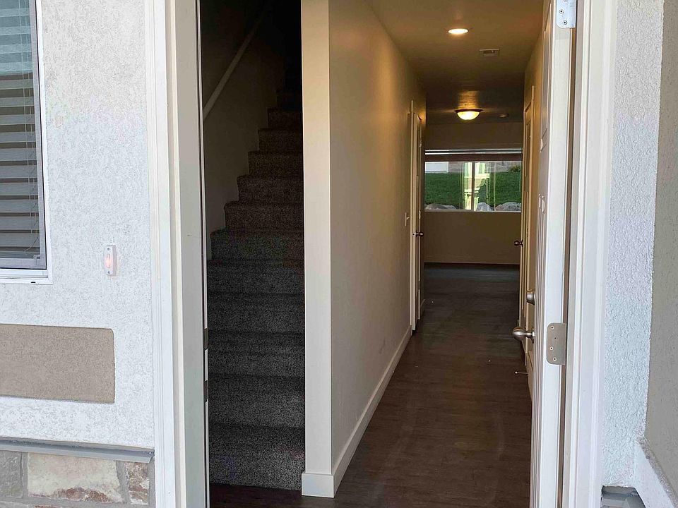 1st image of 14888 S Sliding Rock Way