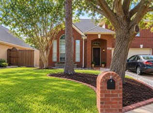 8011 Makaha Cir, Houston, TX 77095