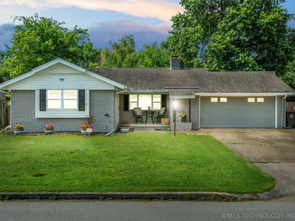 8248 E 32nd Pl, Tulsa, OK 74145