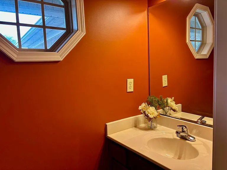 4710 Bay Cove Ct — Photo 37