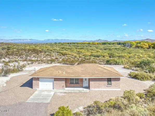 1581 E ADAMS Road, Huachuca City, AZ 85616