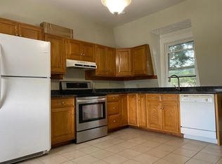 71 Summer St #2, Auburn, ME 04210