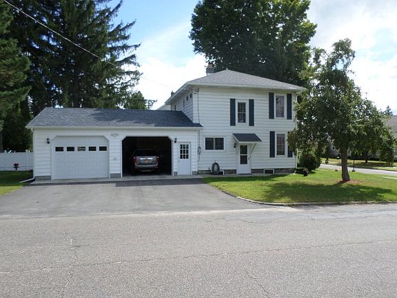2nd image of 17 Pierrepont Ave