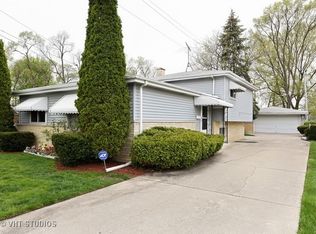544 53rd Ave, Bellwood, IL 60104
