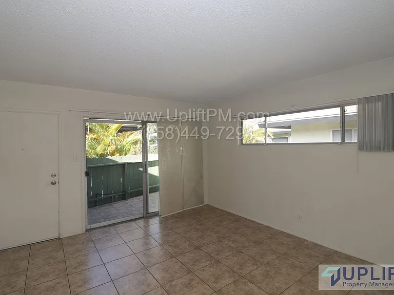3434 Monroe St #4 — Photo 9