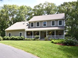 100 Dean Rd, East Lyme, CT 06333