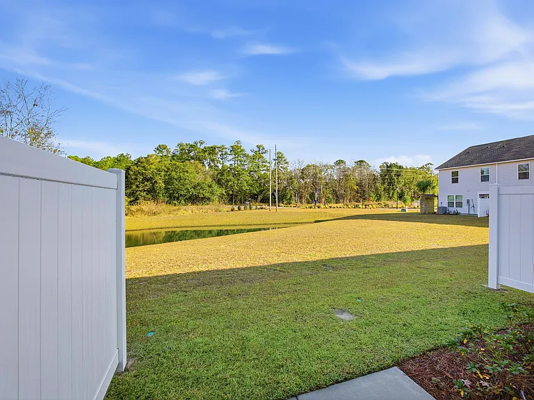 604 Golden Resin Rd — Photo 22