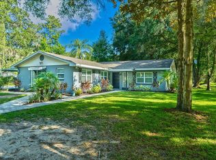 3411 Ranch Rd, Valrico, FL 33596