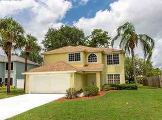6911 Dearborn Pl, Boynton Beach, FL 33437