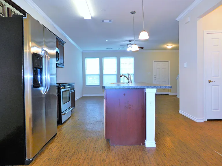5404 Dolores Pl — Photo 9