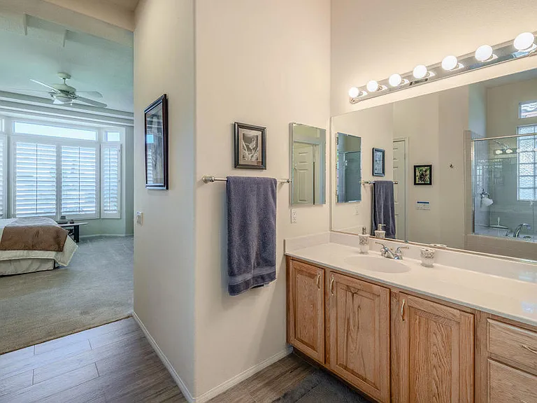 80571 Hoylake Dr — Photo 18