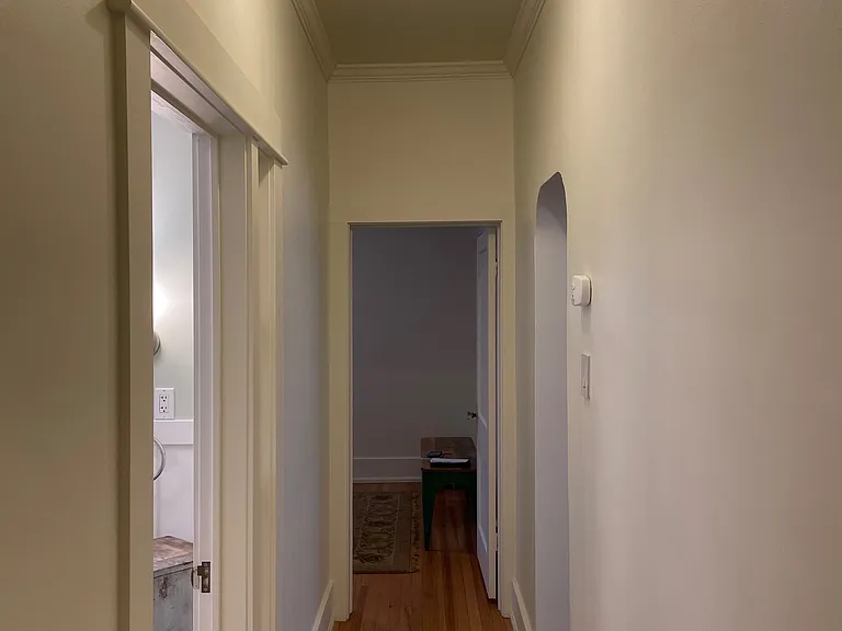 Hallway to primary bedroom.