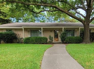 412 Willow Way, Gainesville, TX 76240