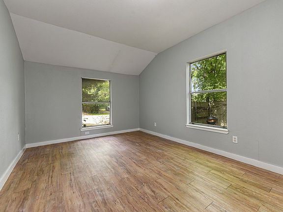 4th image of 8323 Lapanto Ln #A