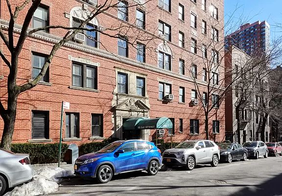 5th image of 155 E 93rd St APT 9D
