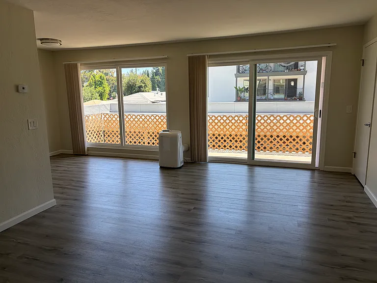 245 Easy St #14 — Photo 8