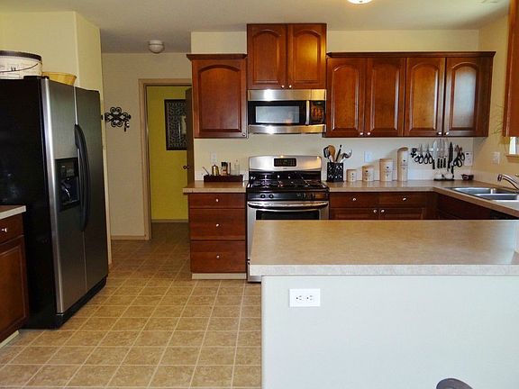 4th image of 2001 85th Street Ct E