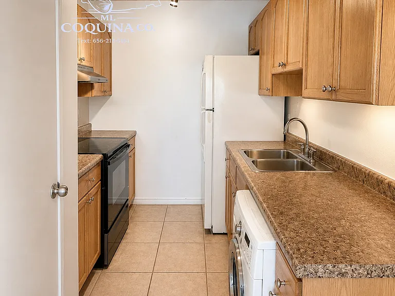 4756 Beach Dr SE #C — Photo 5