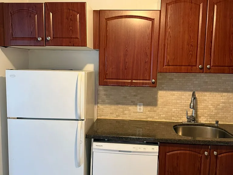 35 Trailwood Dr #815 — Photo 9