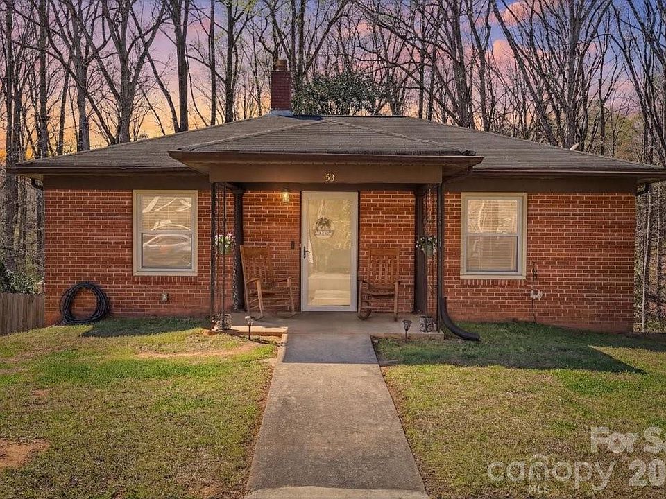 1st image of 53 Ridge Ct SE