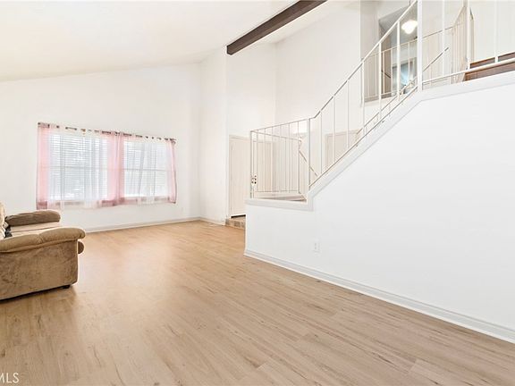5th image of 17212 Mariana St