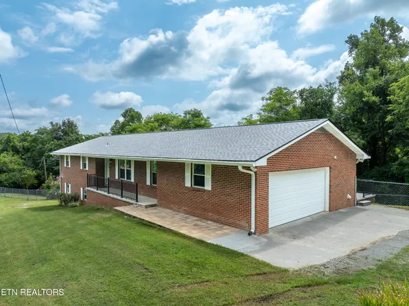 1881 E Old Topside Rd, Louisville, TN 37777