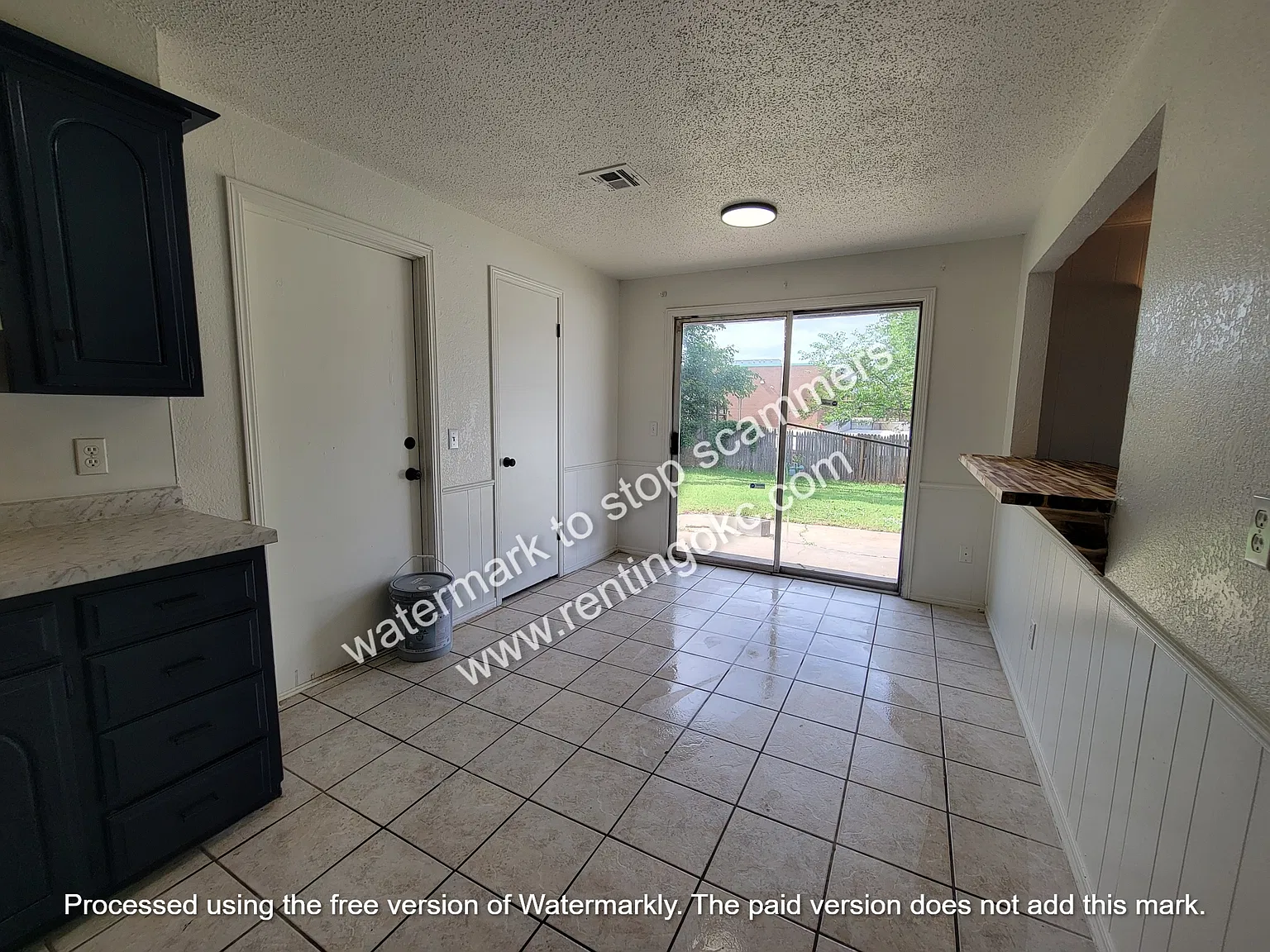 3 bed, 1.5 bath, 1000 sqft, $1,050 — Photo 3