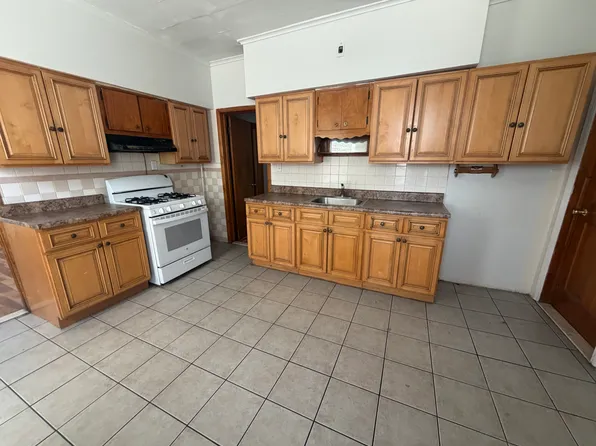 509 Marshall St #1, Elizabethport, NJ 07206