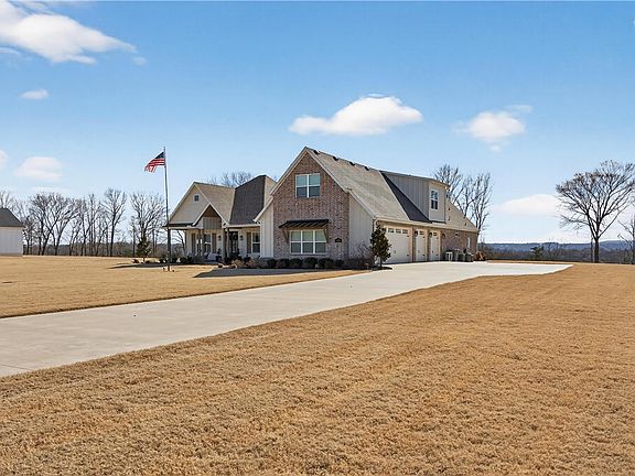 2nd image of 1455 River Point Rd