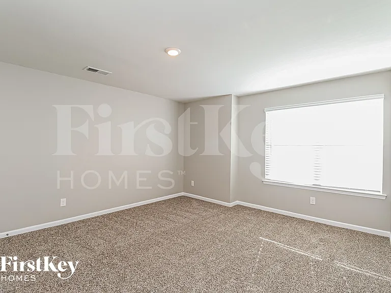 5048 Deisy May Ln — Photo 15