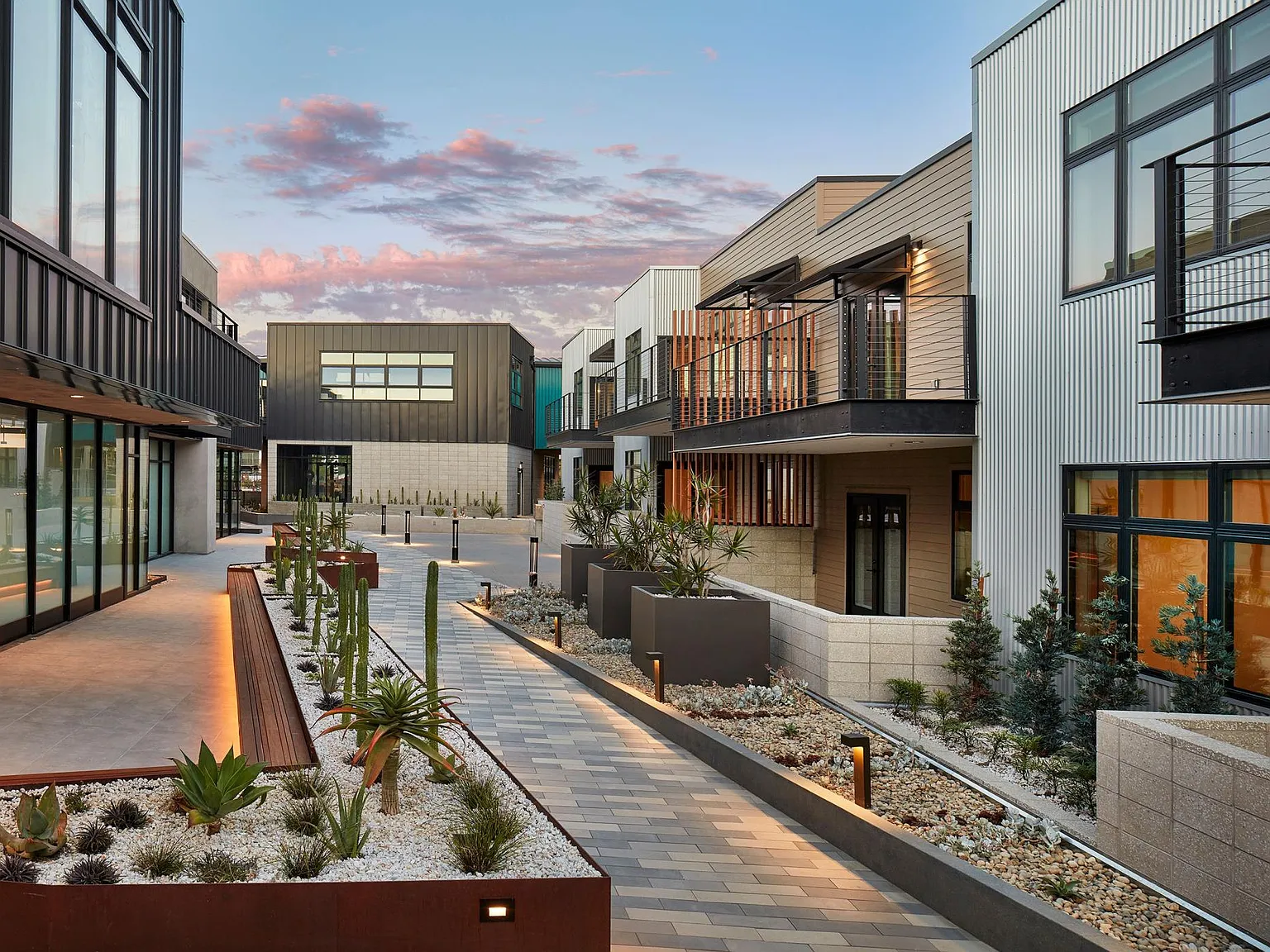 Sandbox Solana Beach — Photo 4