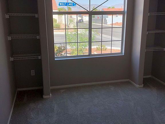 First guest/Childs room.